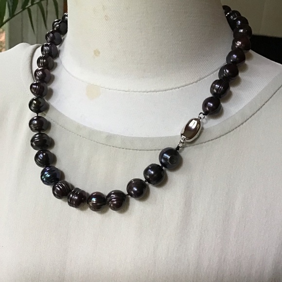 11mm Iridescent Tahitian Pearl Strand Sterling Silver - Picture 6 of 13